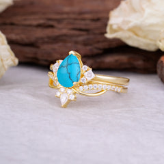 Fashion-Forward Luxury Pear-Cut Turquoise Engagement Ring Set