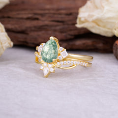 Fashion-Forward 3 Prong Luxury Pear-Cut Natural Moss Agate Engagement Ring Set