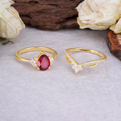 Fashion-Forward Luxury Pear-Cut Ruby Engagement Ring Set