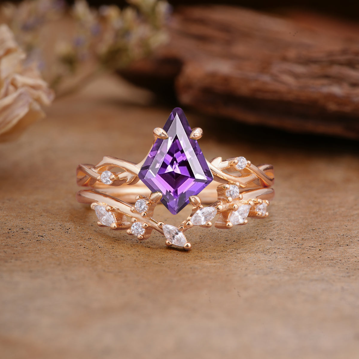 Fashion 4-Prong Kite-Cut Amethyst Engagement Ring Set - Additional view