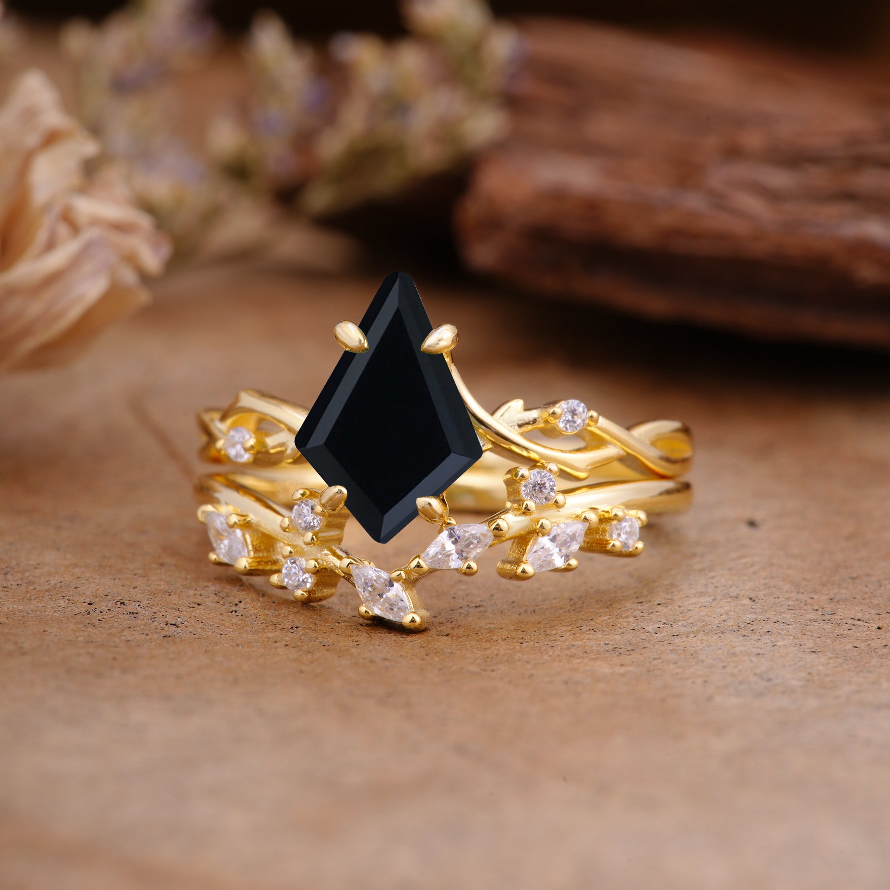 Fashion 4-Prong Kite-Cut Black Onyx Engagement Ring Set - Additional view