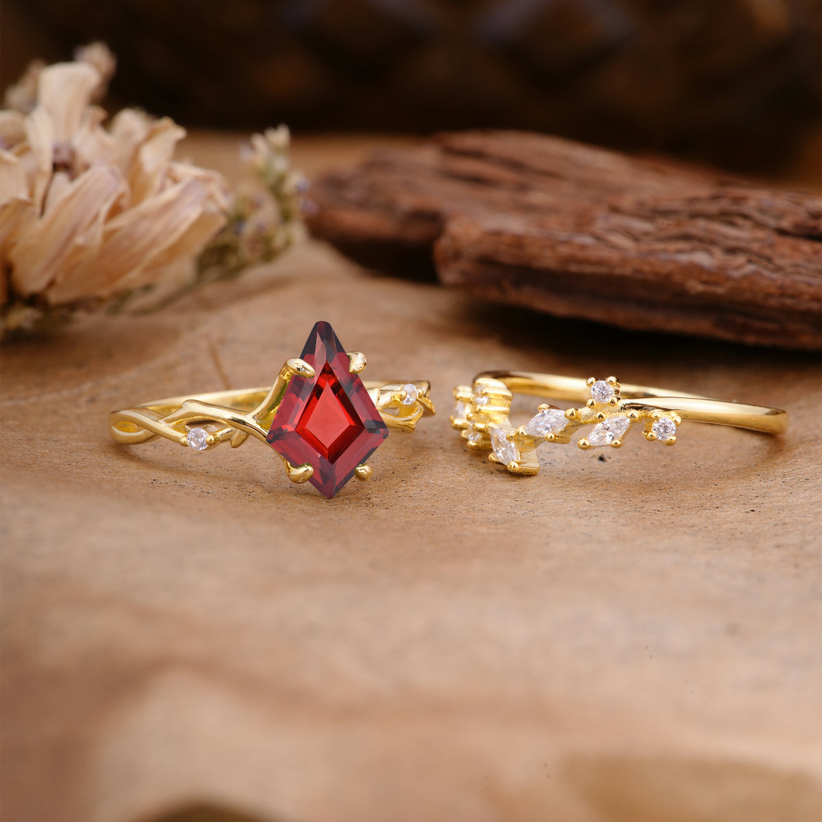 Fashion 4-Prong Kite-Cut Garnet Engagement Ring Set - Additional view