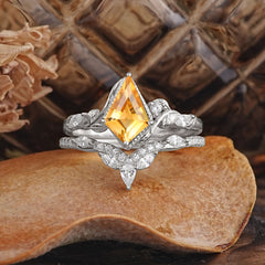 Luxury Nature-Inspired 4-Prong Kite-Cut Citrine Engagement Ring Set