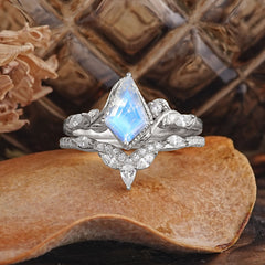 Luxury Nature-Inspired 4-Prong Kite-Cut Moonstone Engagement Ring Set