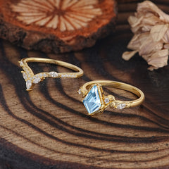 Luxury Nature-Inspired 4-Prong Kite-Cut Aquamarine Engagement Ring Set