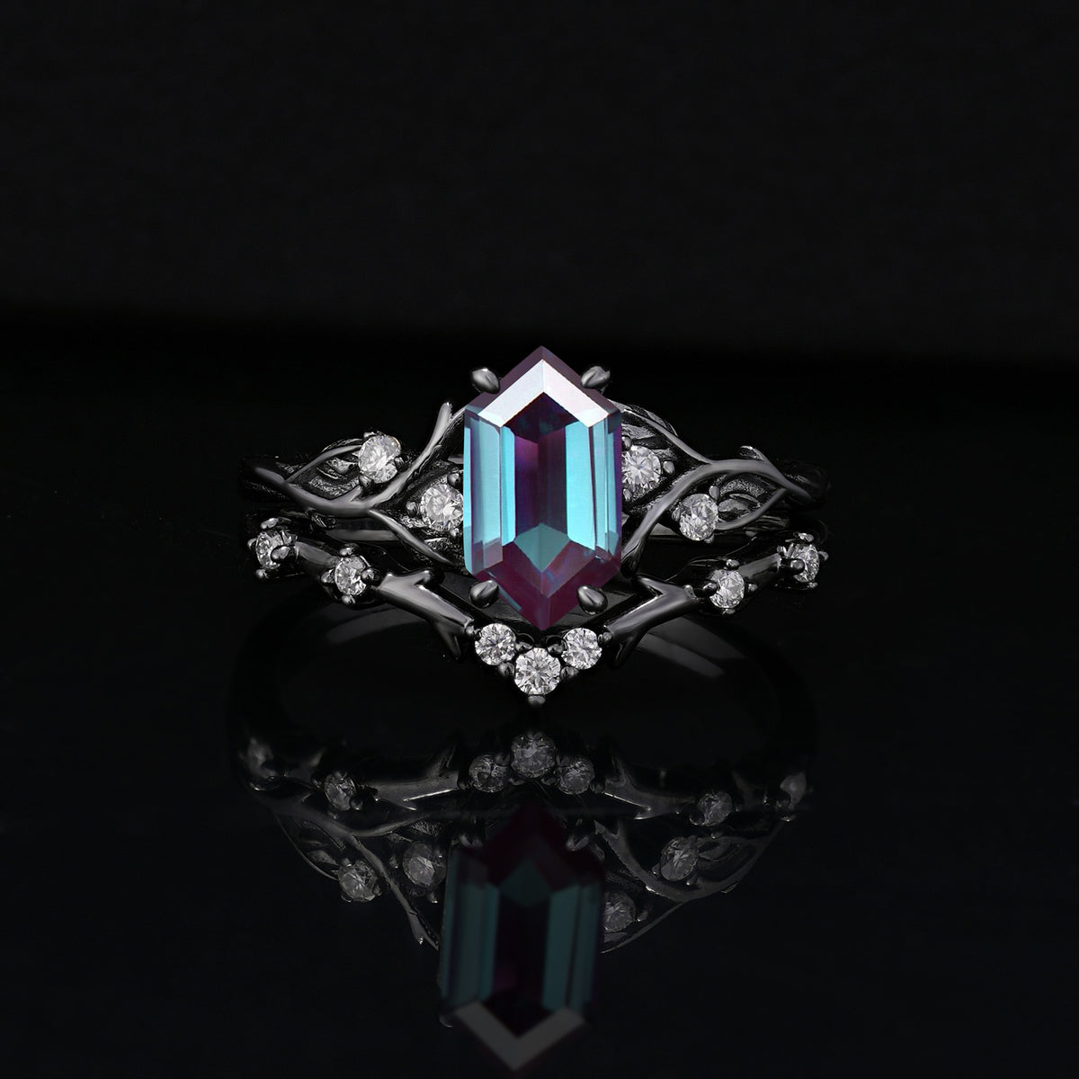 Dark Romantic Hexagon Twisted Vine Engagement Ring Set