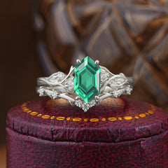Nature-Inspired 4-Prong Hexagon-Cut Emerald Engagement Ring Set