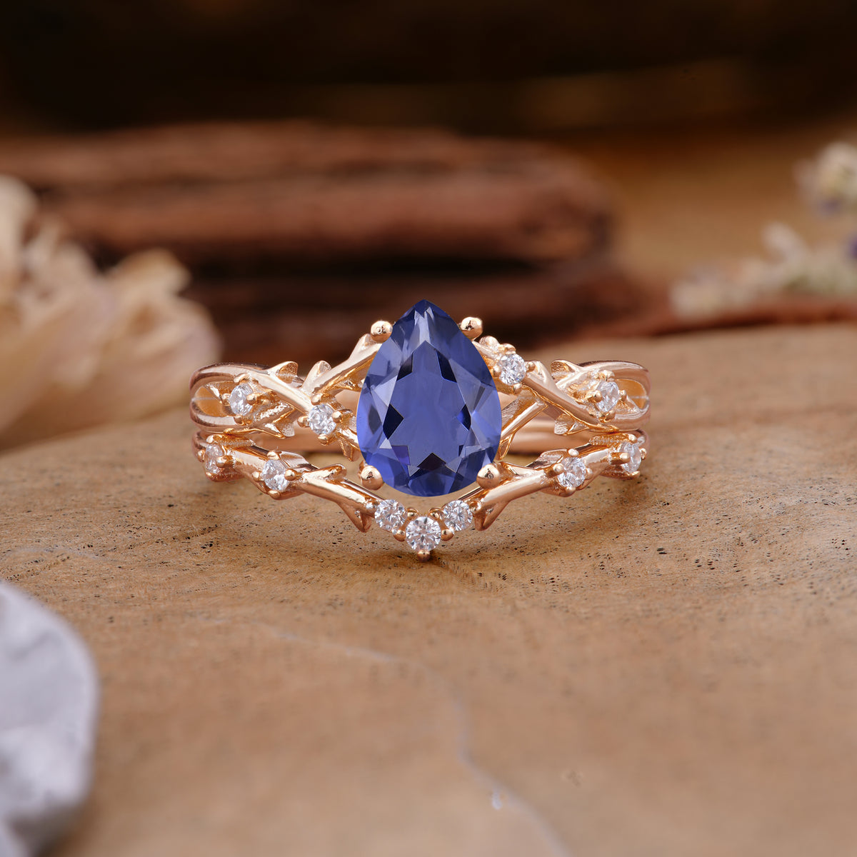 Nature-Inspired Pear-Cut Tanzanite Ring Set - Additional view