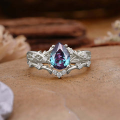 Nature-Inspired Pear-Cut Alexandrite Ring Set