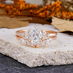 Luxury 6-Prong Oval-Cut Moissanite Engagement Ring Set