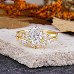 Luxury 6-Prong Oval-Cut Moissanite Engagement Ring Set