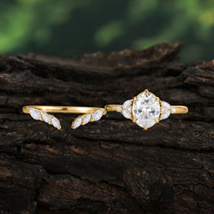 Luxury 6-Prong Oval-Cut Moissanite Engagement Ring Set