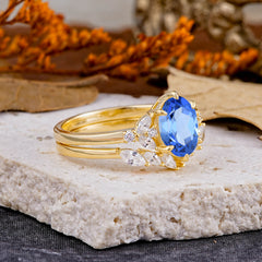 Luxury 6-Prong Oval-Cut Sapphire Engagement Ring Set