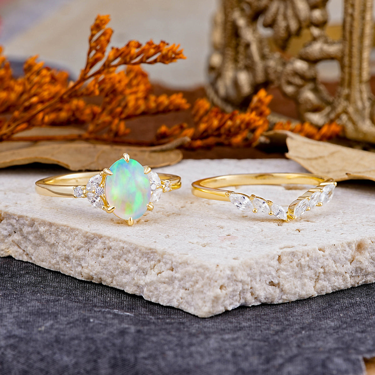 Luxury 6-Prong Oval-Cut Fire Opal Engagement Ring Set - Additional view