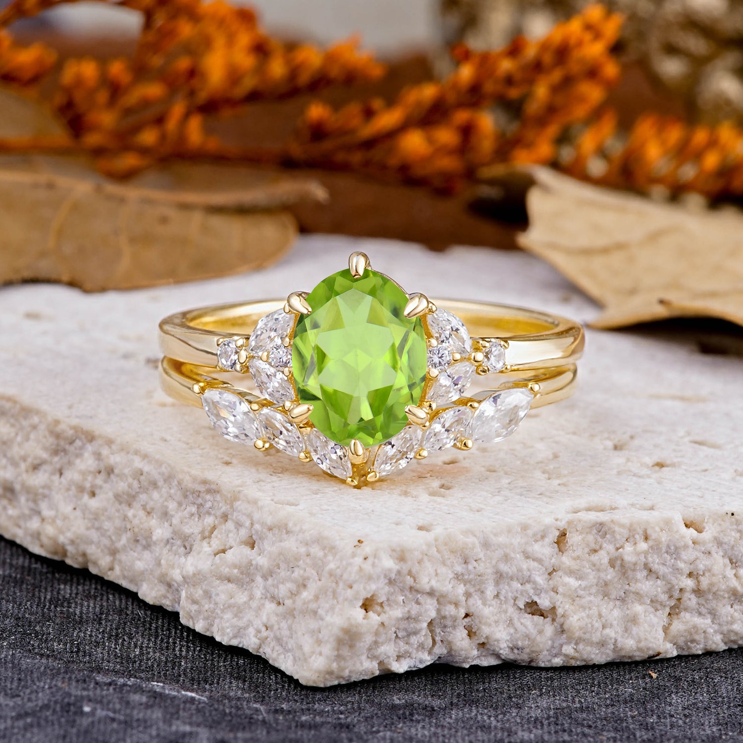 Luxury 6-Prong Oval-Cut Natural Peridot Engagement Ring Set