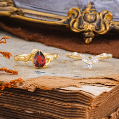 Nature-Inspired 3-Prong Oval-Cut Natural Garnet Engagement Ring Set with Vine Accents