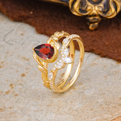 Nature-Inspired 3-Prong Oval-Cut Natural Garnet Engagement Ring Set with Vine Accents