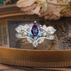 The Sumptuous Oval - Cut Alexandrite Halo Ring