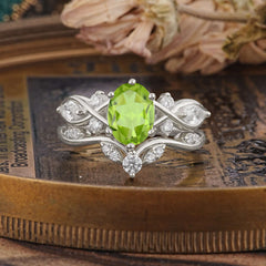 Luxury Oval Cut Peridot Engagement Ring