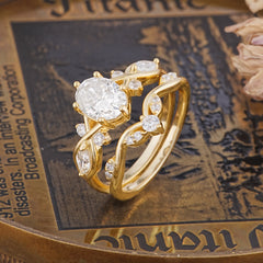 The Sumptuous Oval - Cut Moissanite Halo Ring