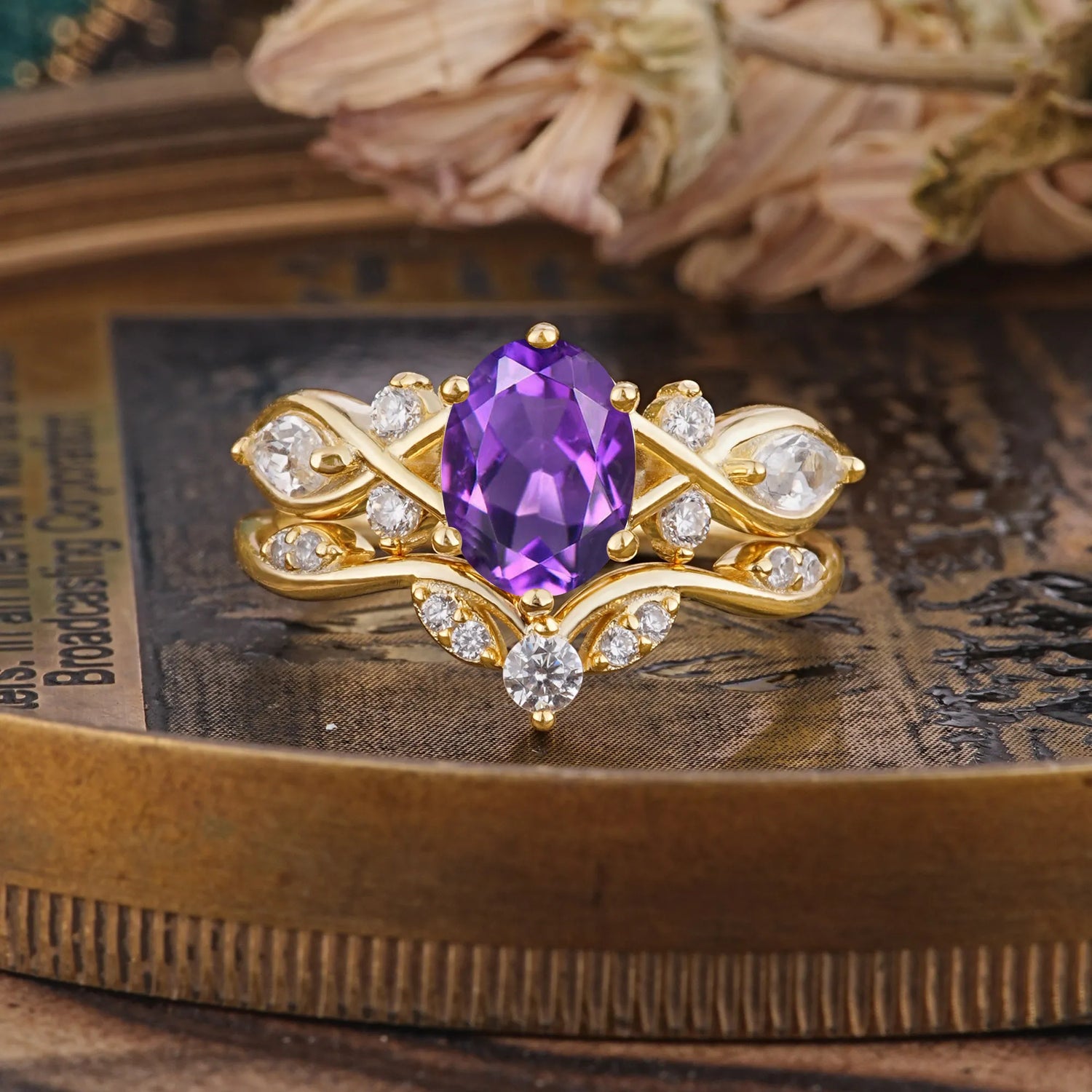 Luxury Oval Cut Amethyst Bridal Ring Set