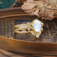 Luxury Oval Cut Moonstone Engagement Ring