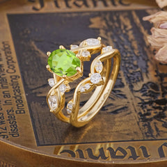 Luxury Oval Cut Peridot Engagement Ring
