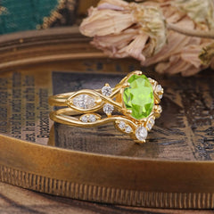 Luxury Oval Cut Peridot Engagement Ring