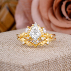 Nature Inspired The Dreamy Kite- Cut Moissanite with Fantasy Leaf Gold Ring Set