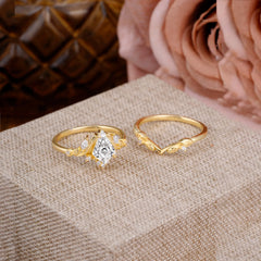 Nature Inspired The Dreamy Kite- Cut Lab Diamond with Fantasy Leaf Gold Ring Set