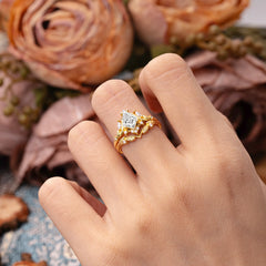 Nature Inspired The Dreamy Kite- Cut Lab Diamond with Fantasy Leaf Gold Ring Set