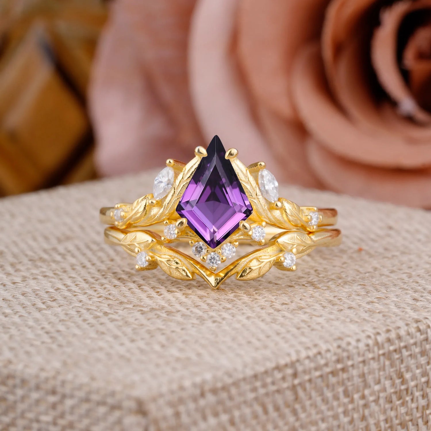 Nature Inspired The Dreamy Kite- Cut Natural Amethyst with Fantasy Leaf Gold Bridal Ring Set