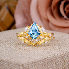 Nature Inspired The Dreamy Kite- Cut Aquamarine with Fantasy Leaf Gold Ring Set