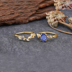 Nature-Inspired Oval Cut 4 Prong Tanzanite Engagement Ring Set