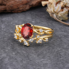 Nature-Inspired Oval Cut 4 Prong Garnet Engagement Ring Set