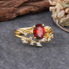 Nature-Inspired Oval Cut 4 Prong Garnet Engagement Ring Set