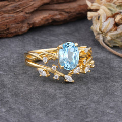 Nature-Inspired Oval Cut 4 Prong Aquamarine Engagement Ring Set