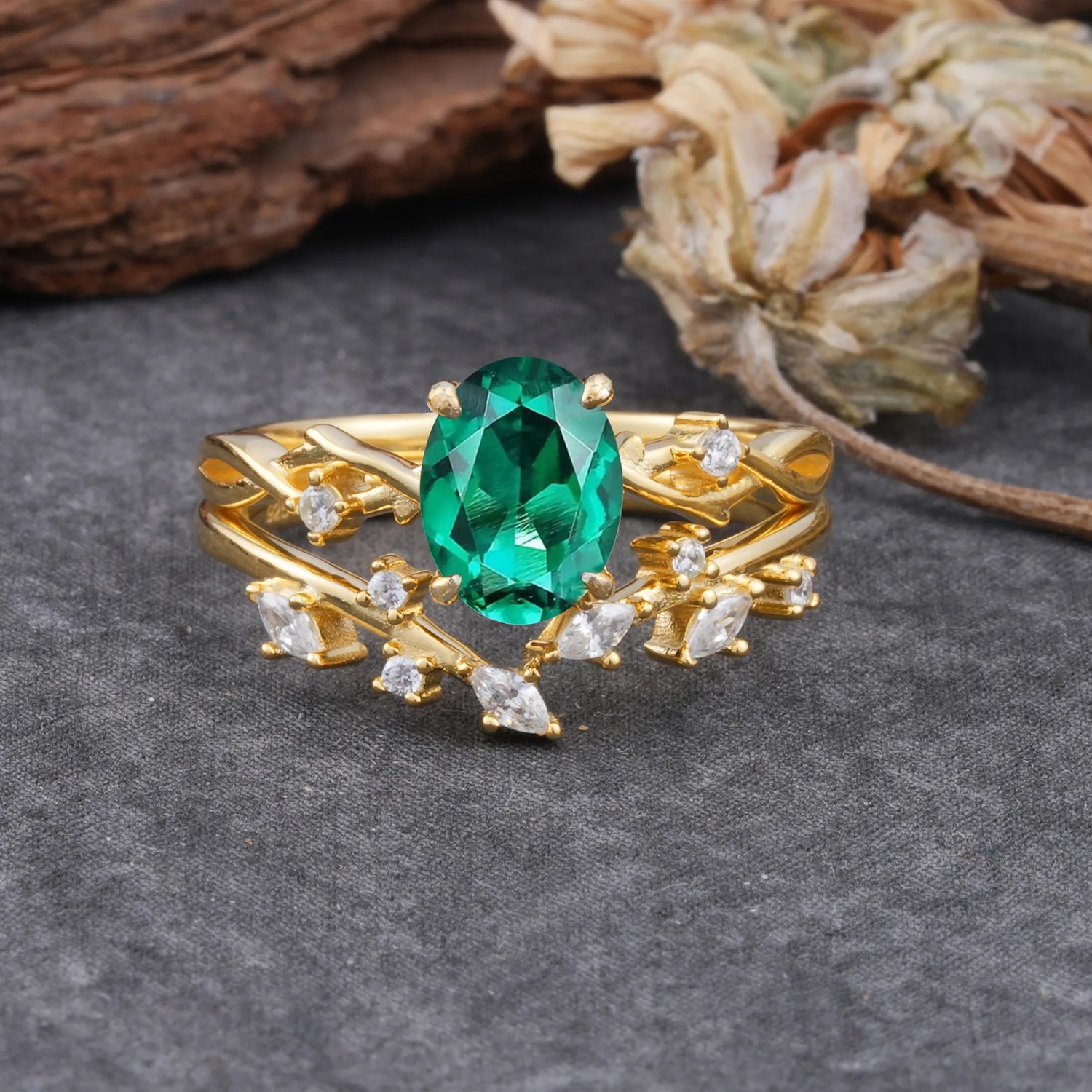 Nature-Inspired Oval Cut 4 Prong Emerald Engagement Ring Set