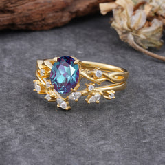 Nature-Inspired Oval Cut 4 Prong Alexandrite Engagement Ring Set