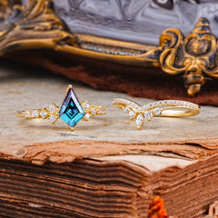 Luxury Kite-Cut Alexandrite Engagement Ring