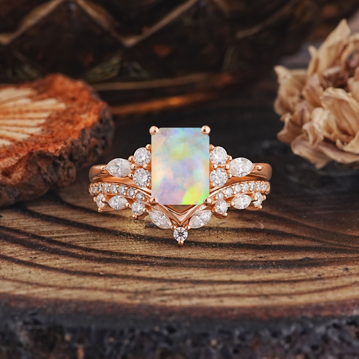 Luxury Vintage 4-Prong Emerald-Cut Opal Bridal Ring Set
