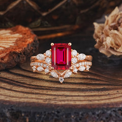 Luxury Vintage 4-Prong Emerald-Cut Ruby Ring Set