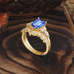 Luxury Vintage 4-Prong Emerald-Cut Sapphire Ring Set