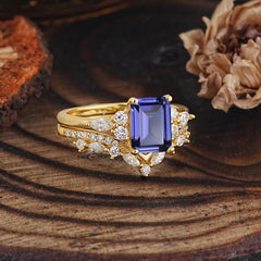 Luxury Vintage 4-Prong Emerald-Cut Tanzanite Ring Set