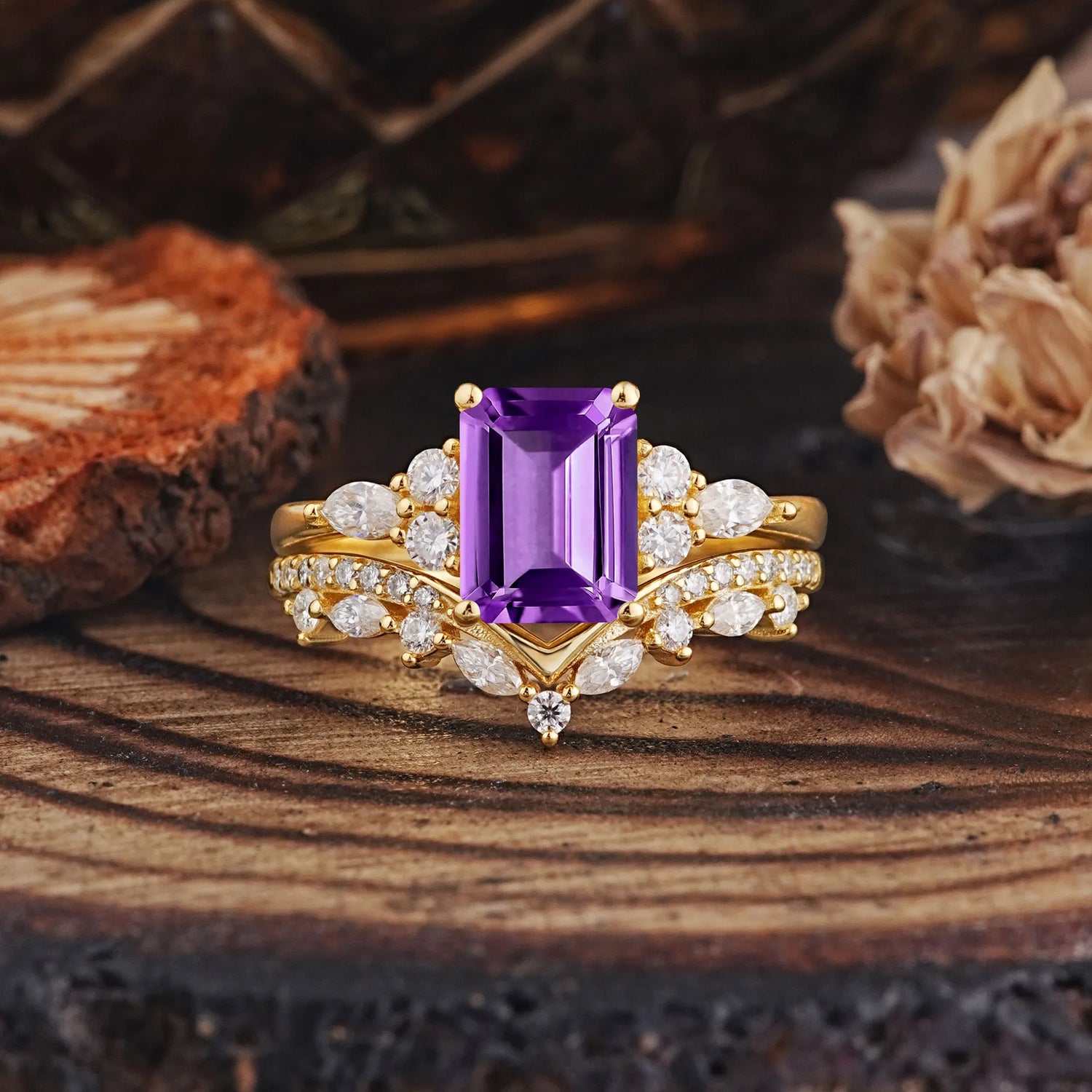 Luxury Vintage 4-Prong Emerald-Cut Amethyst Bridal Ring Set