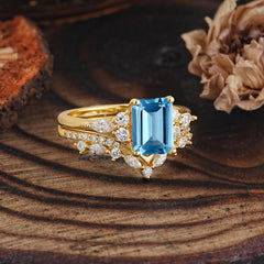 Luxury Vintage 4-Prong Emerald-Cut Aquamarine Ring Set