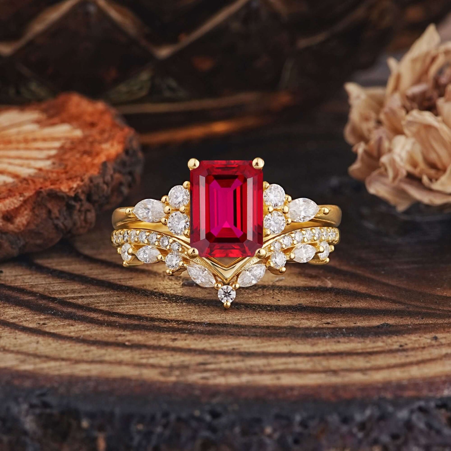 Luxury Vintage 4-Prong Emerald-Cut Ruby Bridal Ring Set