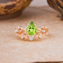Woodland Style 6 Prong Pear Shaped Peridot Wedding Ring