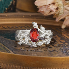 Romantic Nature-inspired 4-Prong Oval Cut Garnet Stacking Ring