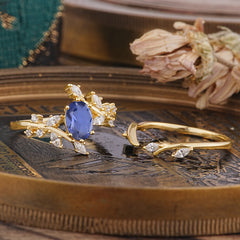 Romantic Nature-inspired 4-Prong Oval Cut Tanzanite Stacking Ring